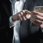 コミュ障の原因として考えられるSNSやスマホの使いすぎ問題