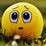 謝りすぎる人に「うざい」と感じる心理について