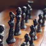自己愛の強い人の取り巻きになる人の特徴