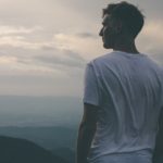 自己愛性人格障害の男性の行動の特徴について