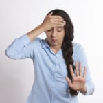 仕事に限界を感じる…ストレスによる体のサインと対処法9つ｜会社を辞める判断材料